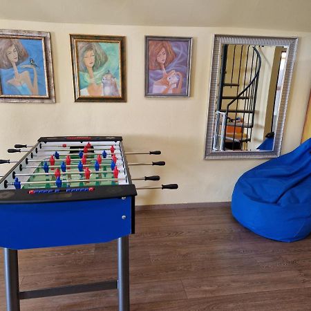 Amazing 5 Bedroom House Krumlov 82 - 4 Min Walk To Main Square Český Krumlov Exteriör bild