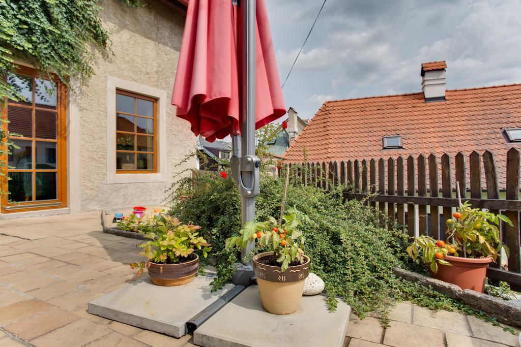 Amazing 5 Bedroom House Krumlov 82 - 4 Min Walk To Main Square Český Krumlov Exteriör bild