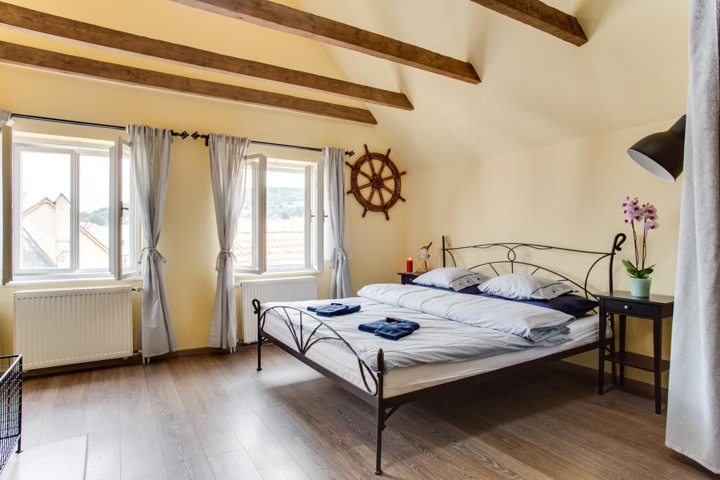 Amazing 5 Bedroom House Krumlov 82 - 4 Min Walk To Main Square Český Krumlov Exteriör bild